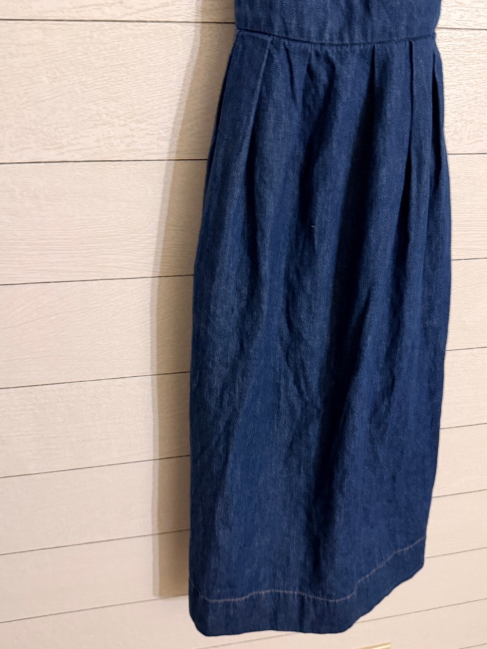 Gap Side-Button Apron Denim Dress Medium
Wash NWT Size 2 - Picture 5 of 9